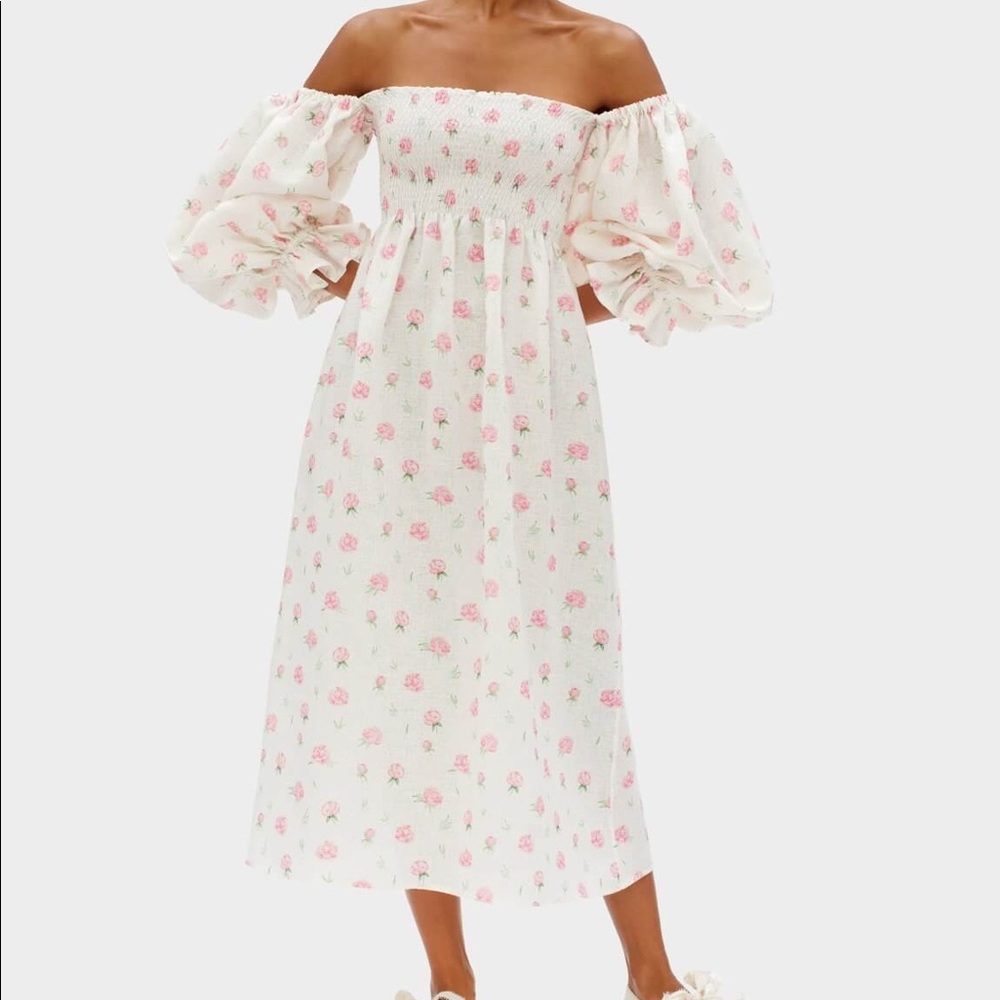 NWT Sleeper Atlanta Dress in Roses Size Small